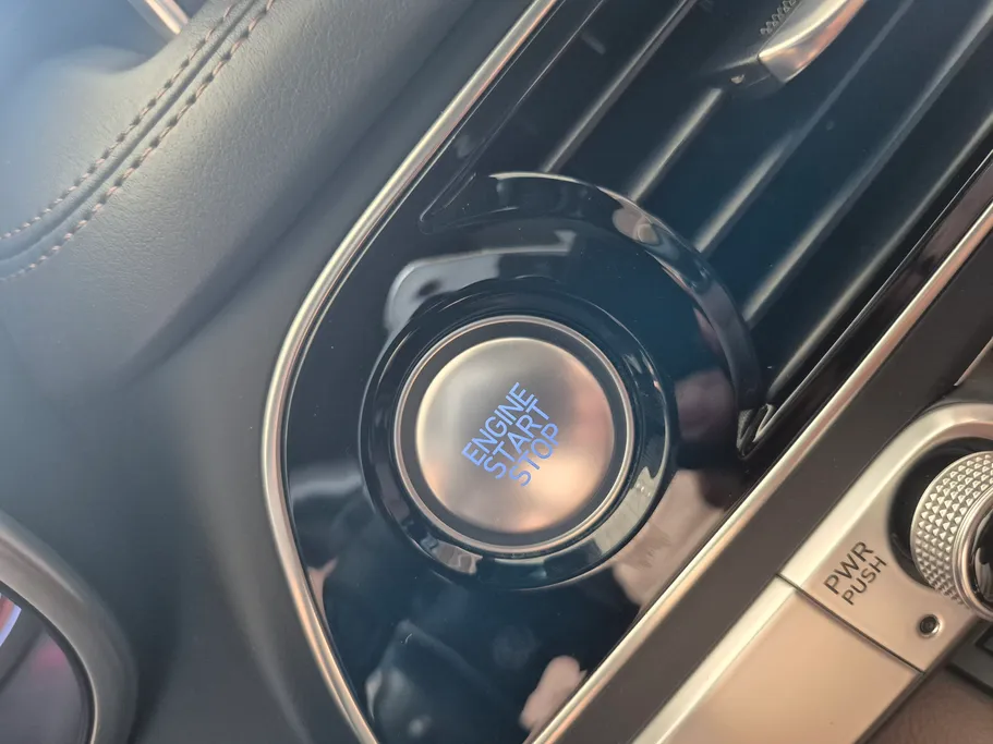 2019 Genesis G70 Platinum 