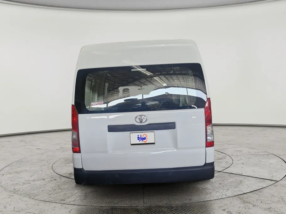 2022 Toyota Haice فان بضاعه 