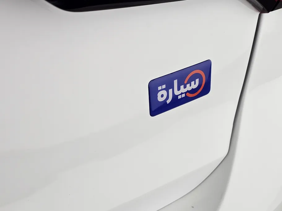 ام جي 5 STD 2023 