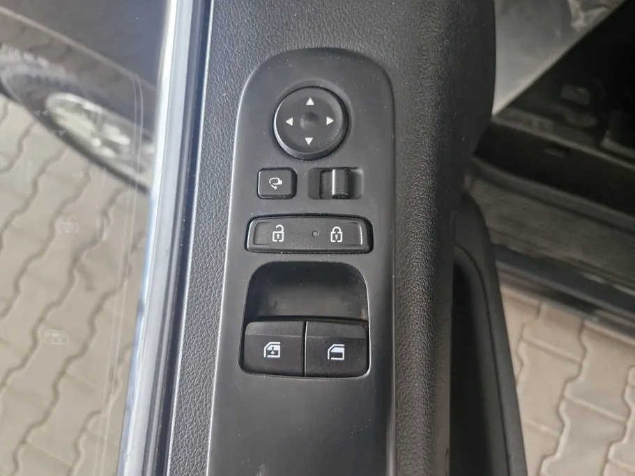 2023 Hyundai Staria Smart 11 ST 