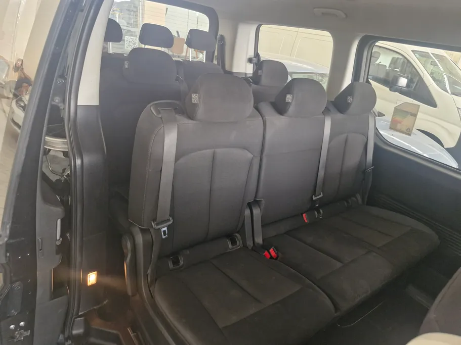2023 Hyundai Staria Smart 11 ST 