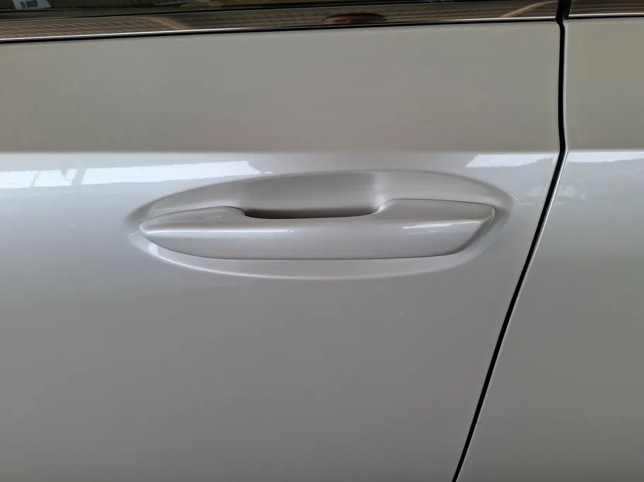 2023 Lexus ES 300 H 