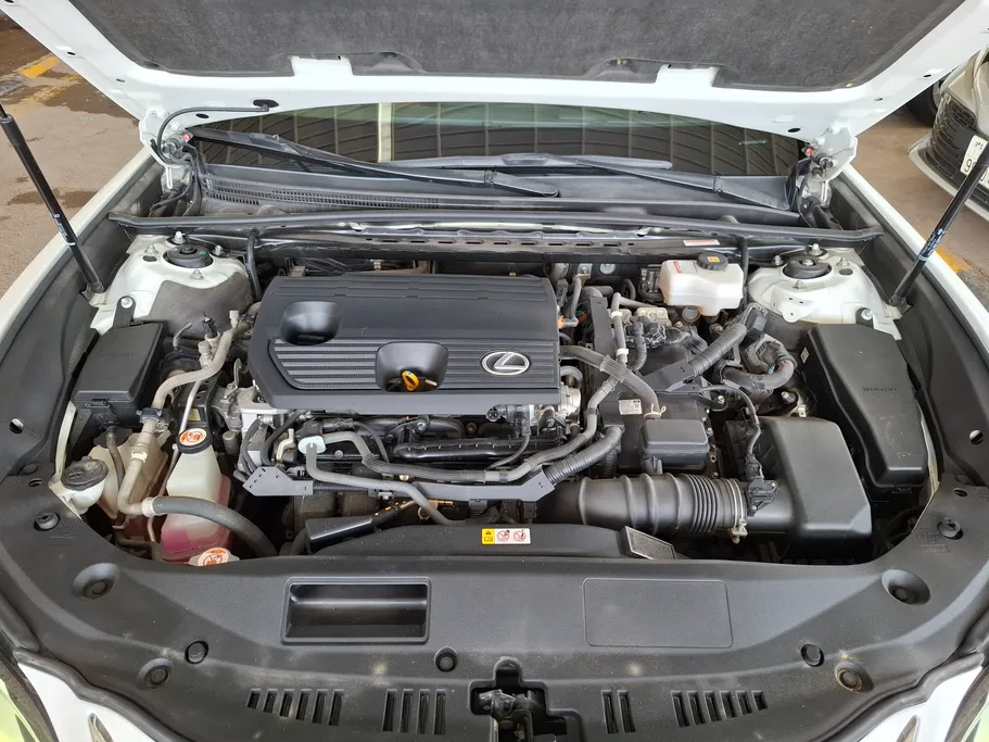 2023 Lexus ES 300 H 