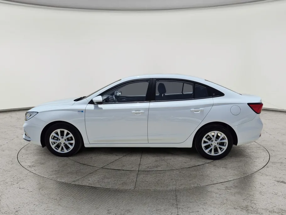2024 MG 5 STD 