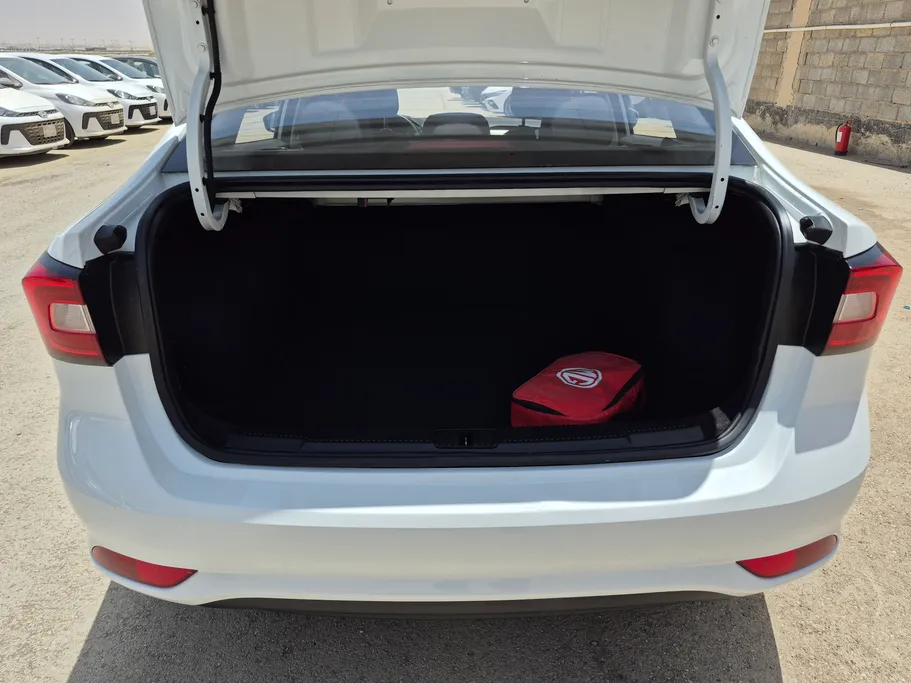 2024 MG 5 STD 