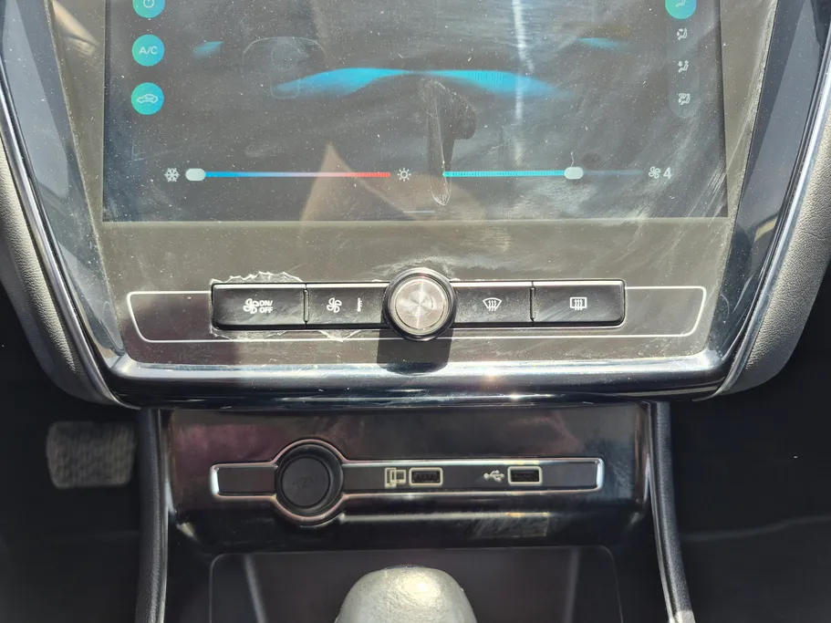 2024 MG 5 STD 