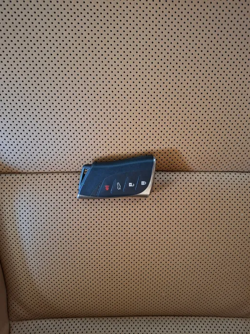 2023 Lexus ES 300 H 