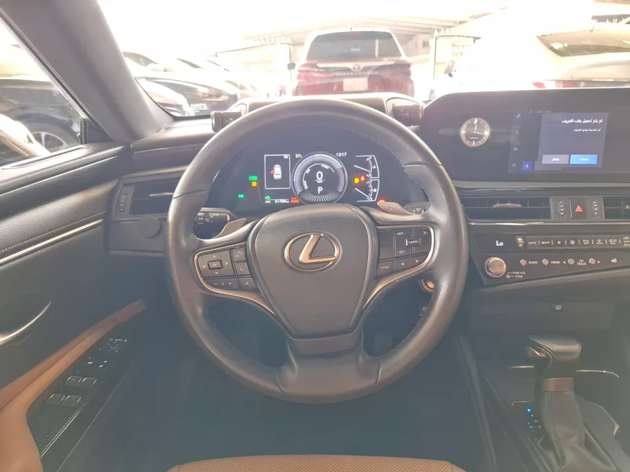 2023 Lexus ES 300 H 