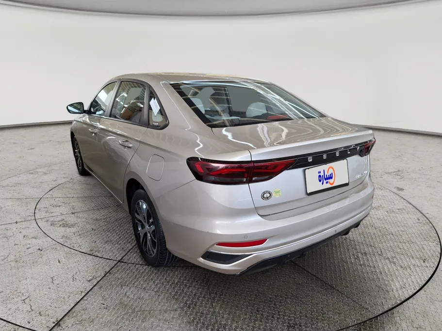 جيلي امجراند GS 2024 