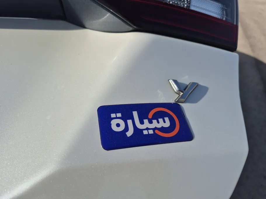 تويوتا يارس Y 2024 
