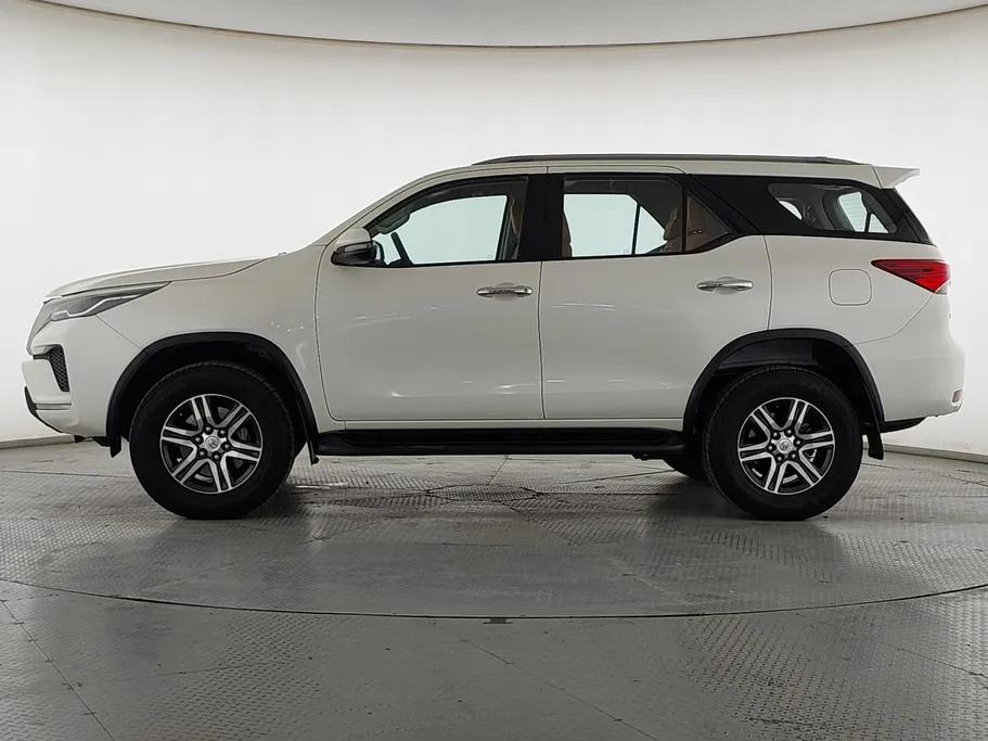 2021 Toyota Fortuner GX 