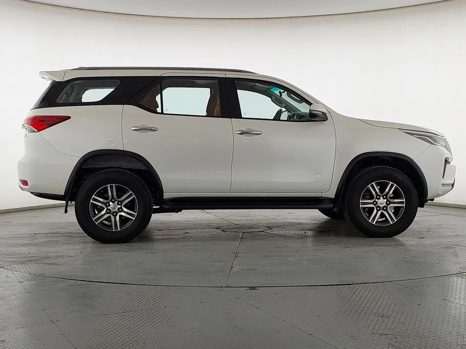 2021 Toyota Fortuner GX 
