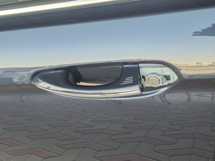 2022 Ford Taurus Titanium 