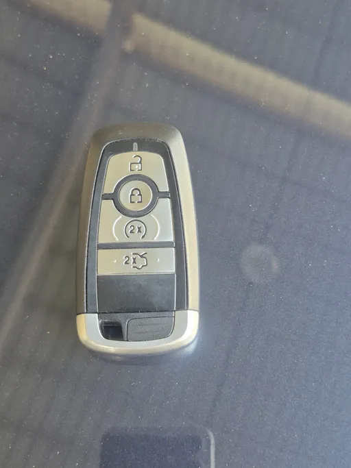 2022 Ford Taurus Titanium 