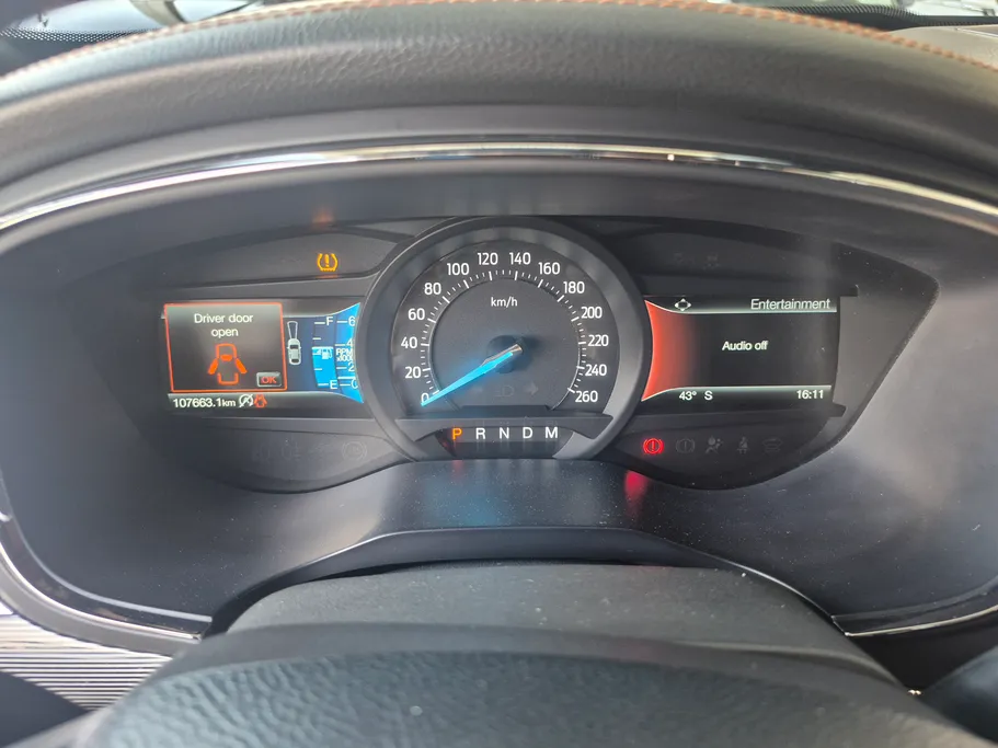 2022 Ford Taurus Titanium 