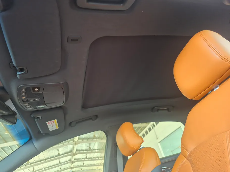 2022 Ford Taurus Titanium 