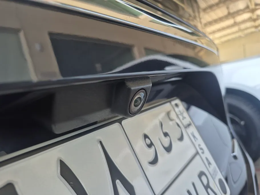 2022 Ford Taurus Titanium 