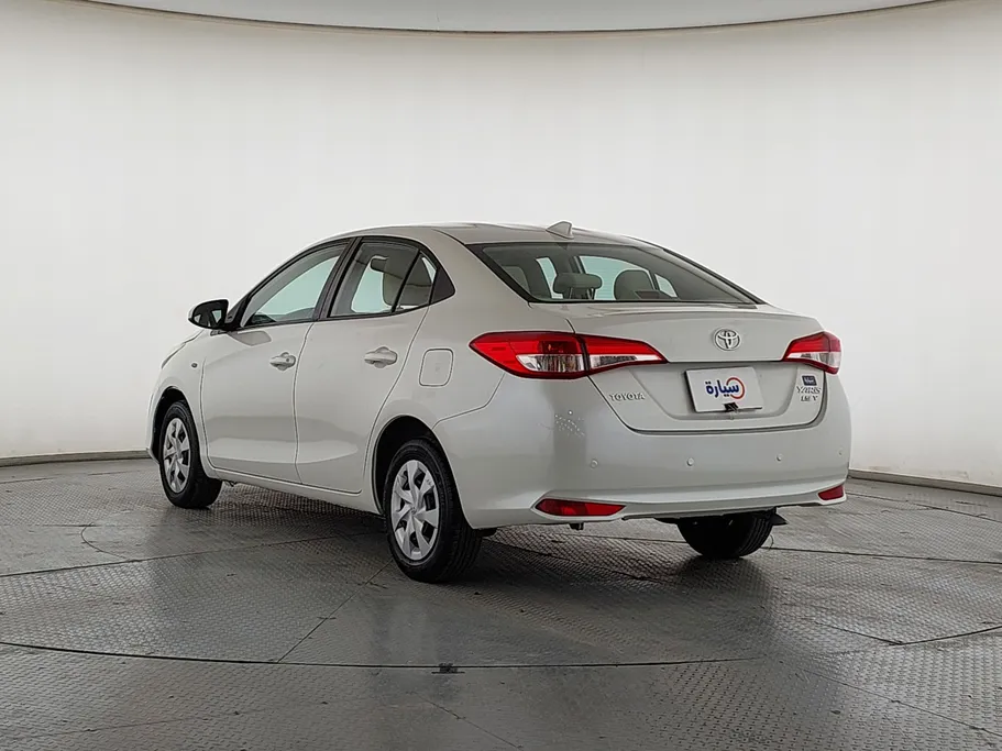 2019 Toyota Yaris  Y 