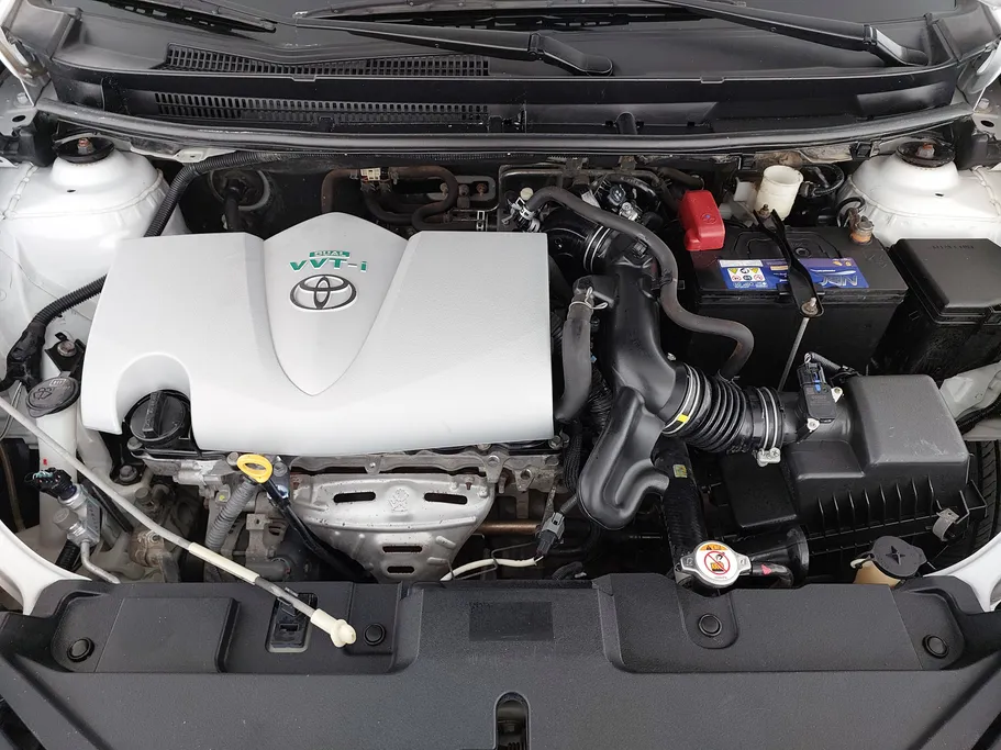 2019 Toyota Yaris  Y 