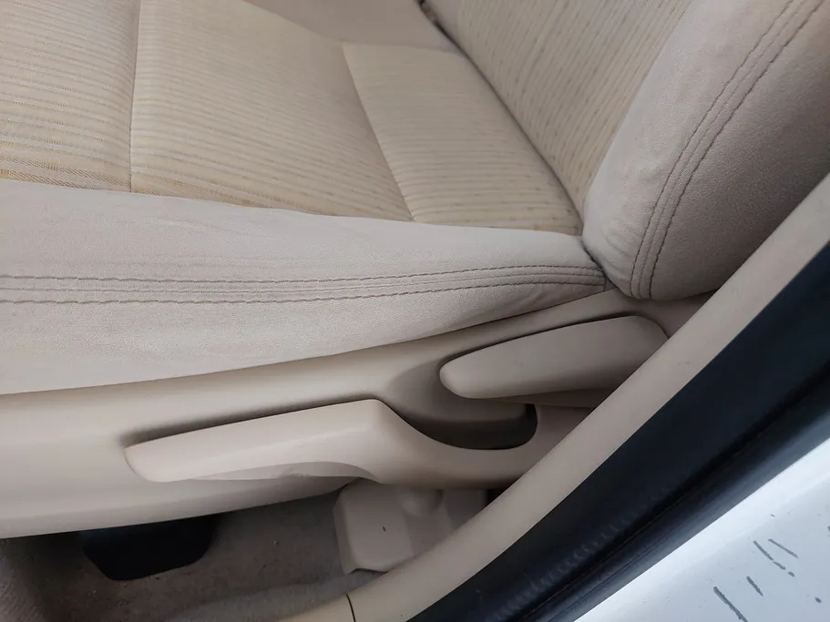 2019 Toyota Yaris  Y 