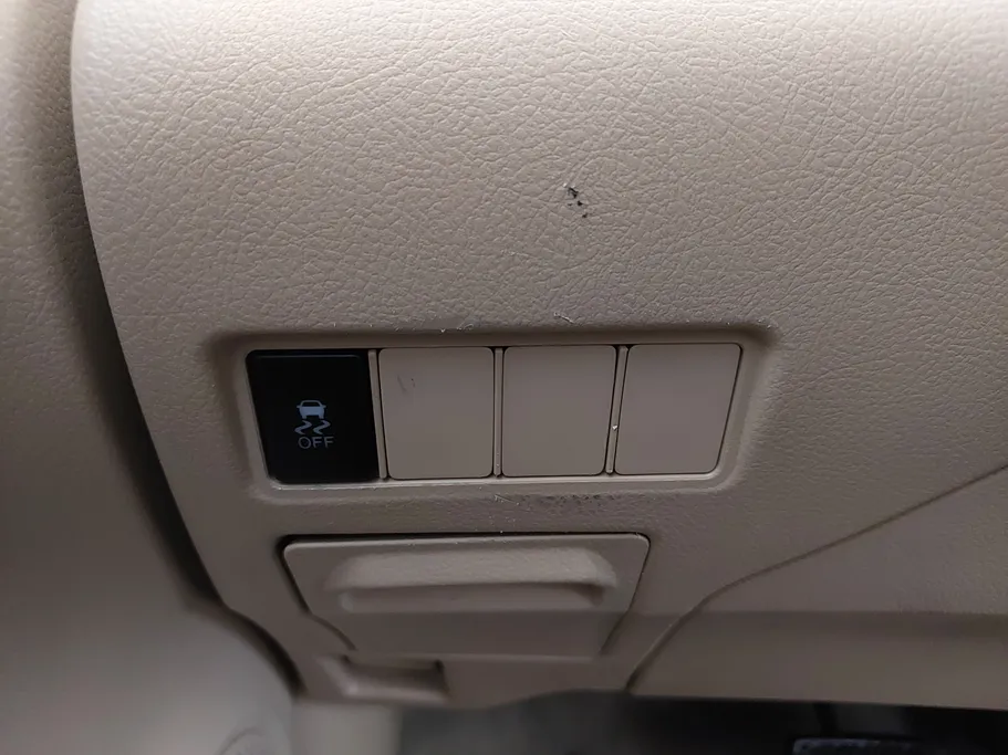 2019 Toyota Yaris  Y 