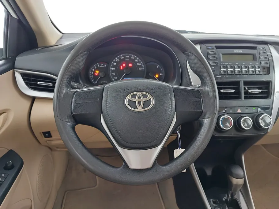 2019 Toyota Yaris  Y 