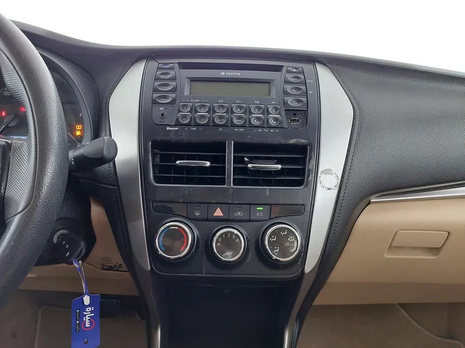 2019 Toyota Yaris  Y 