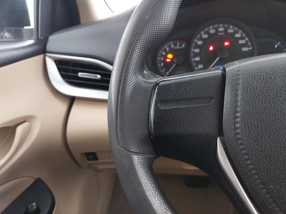 2019 Toyota Yaris  Y 