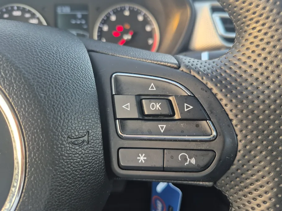 2024 MG 5 STD 