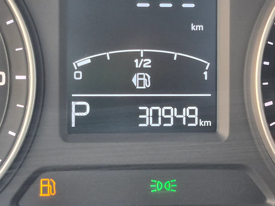 2024 MG 5 STD 