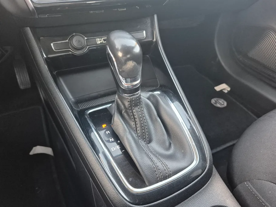 2024 MG 5 STD 