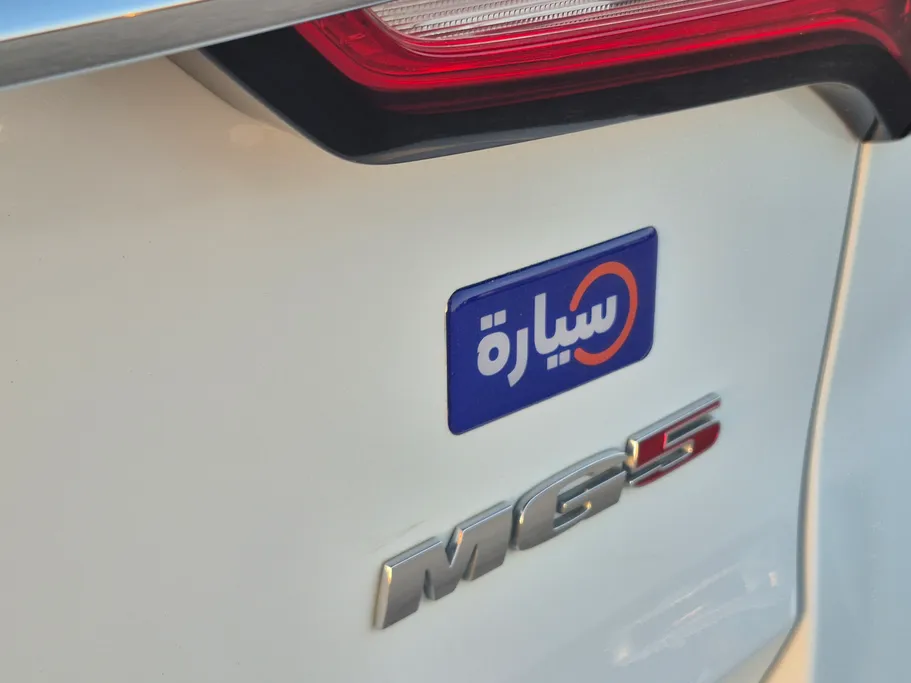 2024 MG 5 STD 