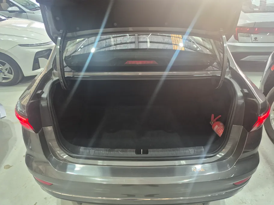 2023 Geely Emgrand GF 