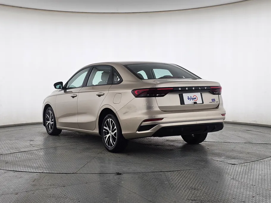 جيلي امجراند GS 2023 