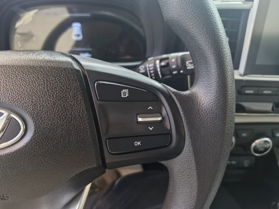 2024 Hyundai Venue Smart 