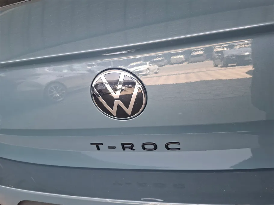 2025 Volkswagen T Roc ستايل 