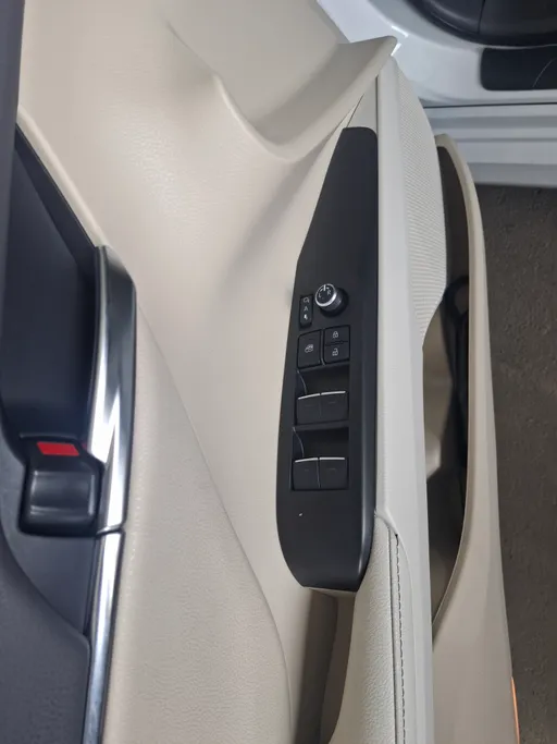 2024 Toyota Camry  GLEX 