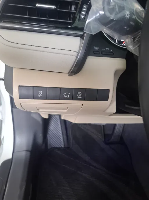 2024 Toyota Camry  GLEX 