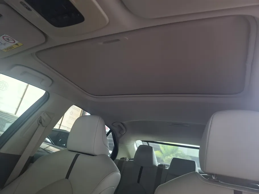 2024 Toyota Camry  GLEX 