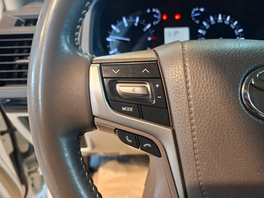 2022 Toyota Prado TXL 