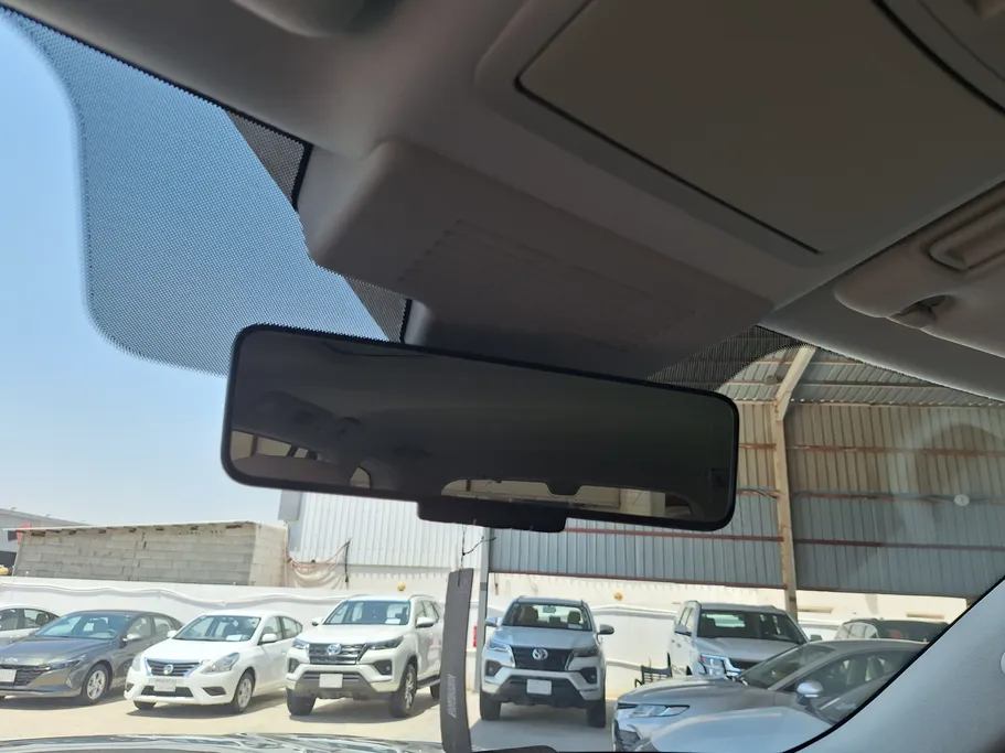 نيسان باترول SE 2023 