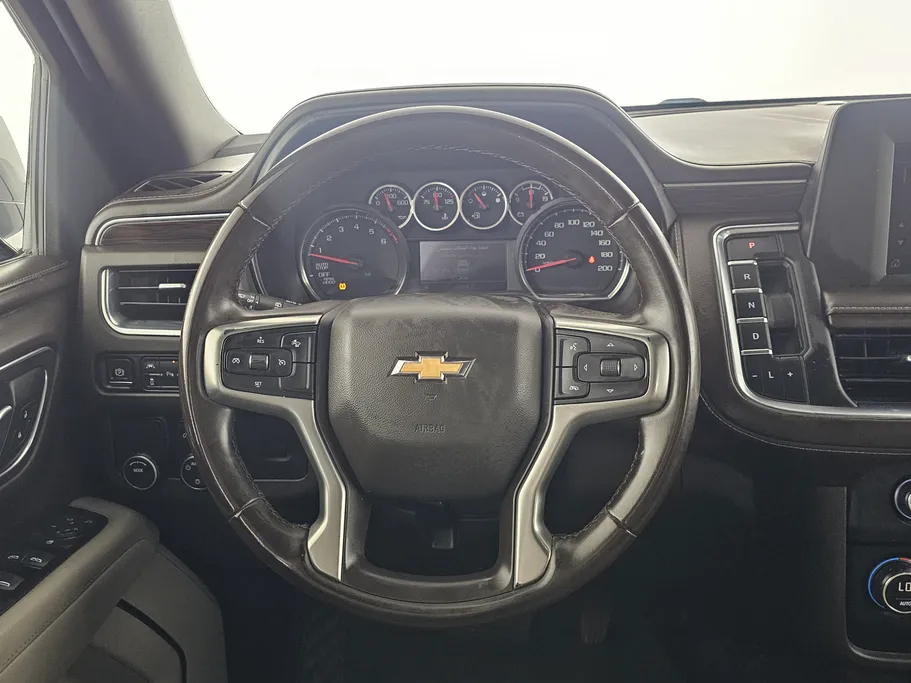 2023 Chevrolet Suburban LS 