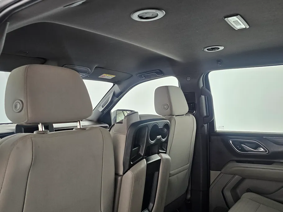 2023 Chevrolet Suburban LS 