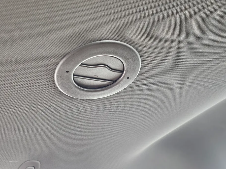 2023 Chevrolet Suburban LS 