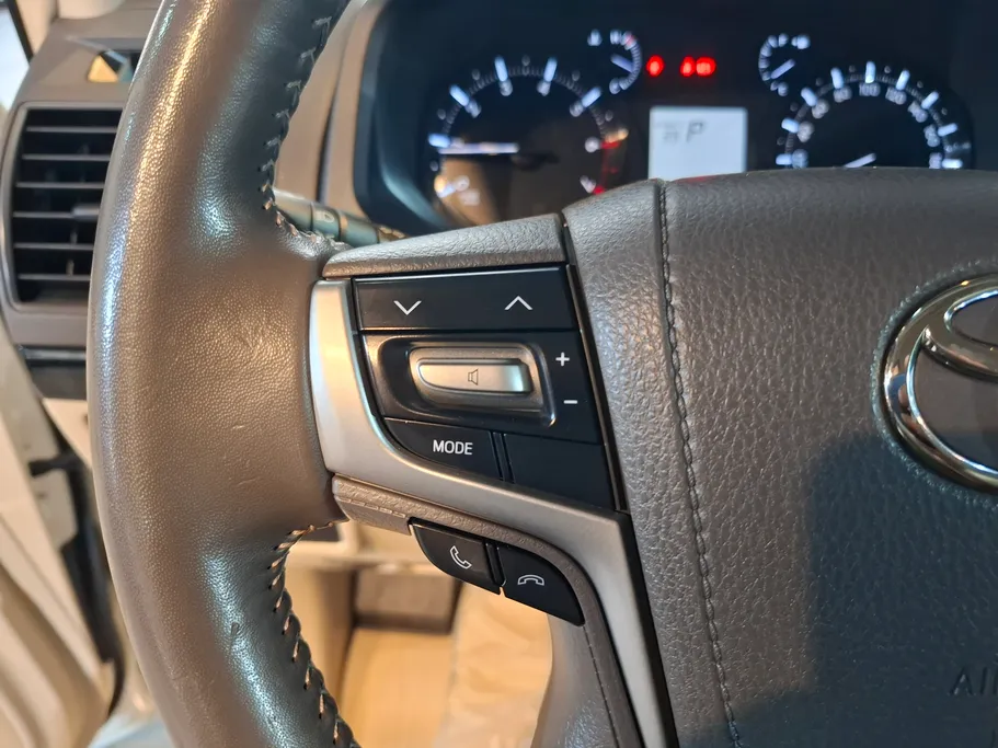 2022 Toyota Prado TXL 