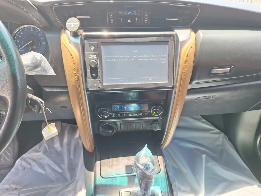 2023 Toyota Fortuner VX 