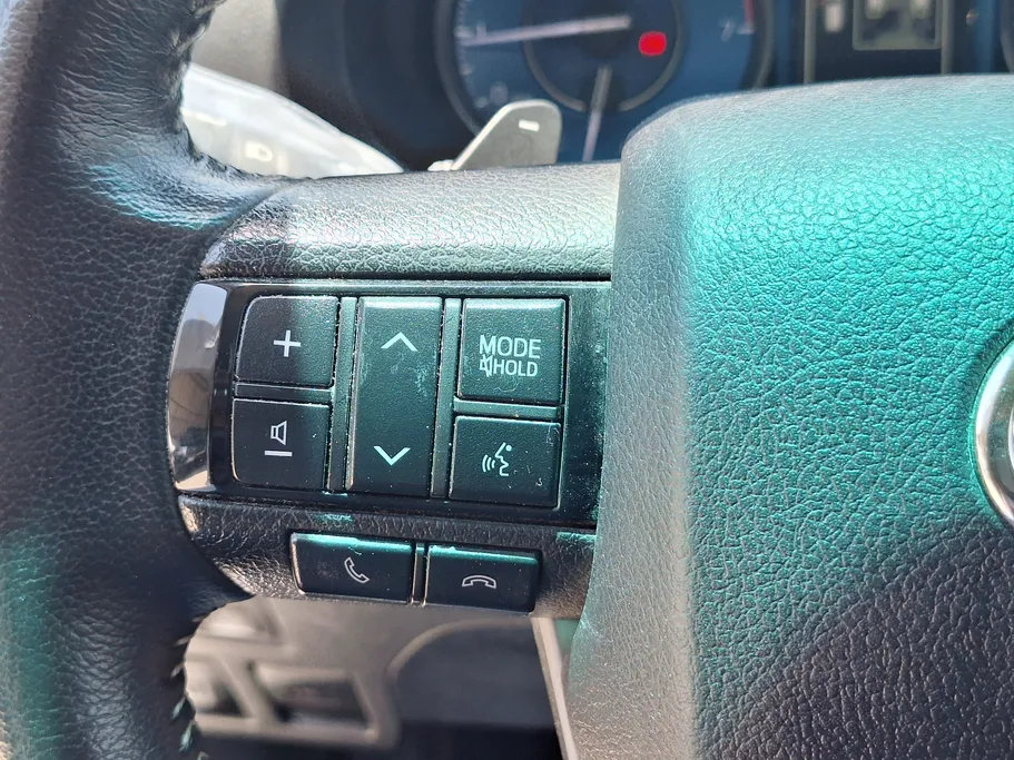 2023 Toyota Fortuner VX 