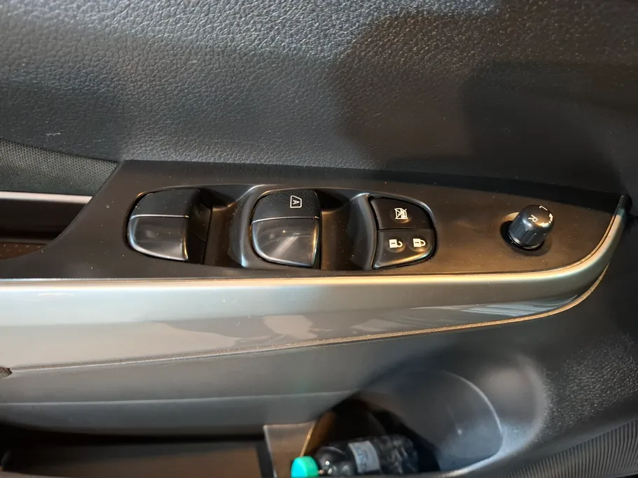 2021 Nissan Xterra SE 