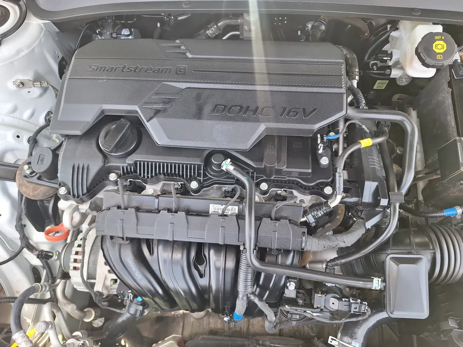 2025 Hyundai Elantra Comfort 
