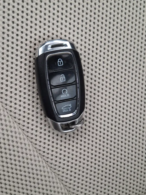 2025 Hyundai Elantra Comfort 